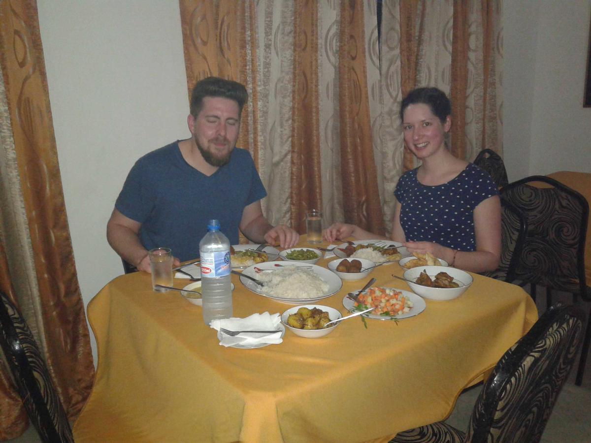 Romana Rest Катарагама Экстерьер фото